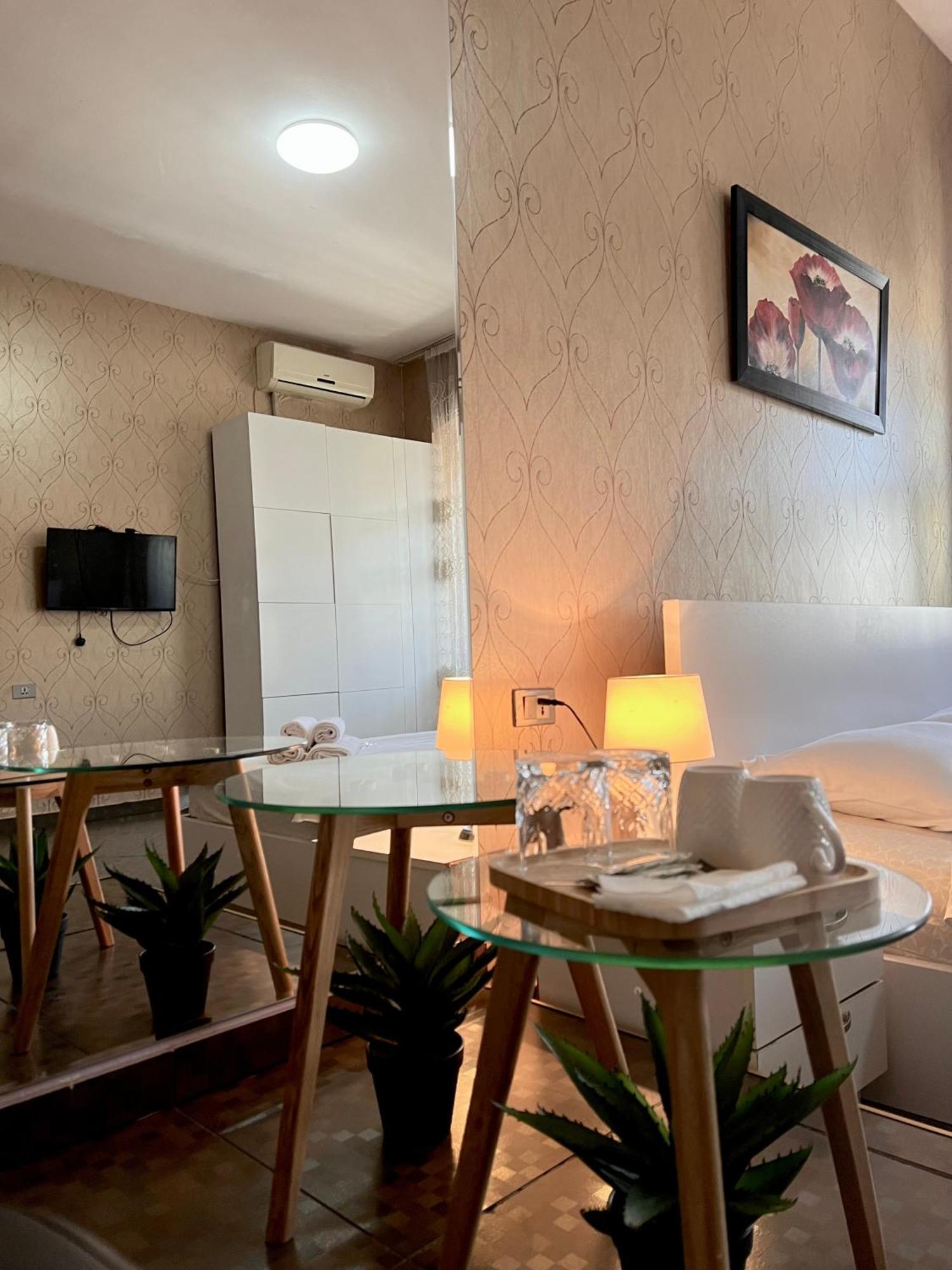 Hotel 6 Tiflis Dış mekan fotoğraf
